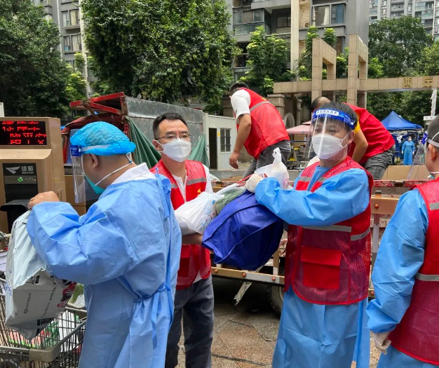 乐鱼leyu（中国）集团助力成都抗疫