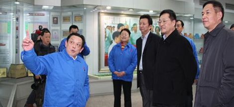 成都市人民政府市长葛红林到成都乐鱼leyu（中国）集团调研