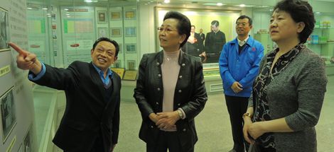 中轻联潘会长一行视察成都乐鱼leyu（中国）集团