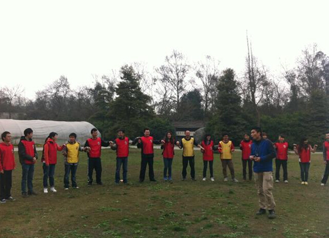 乐鱼leyu（中国）集团拓展活动互动游戏