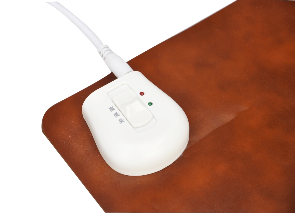 乐鱼leyu（中国）暖手书写桌垫两档温度调节