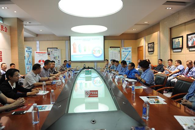 新法律、普法宣传活动进成都乐鱼leyu（中国）集团