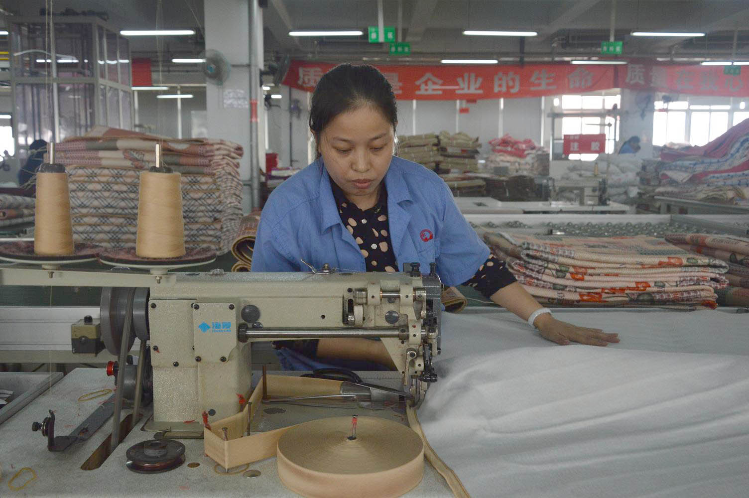 成都乐鱼leyu（中国）集团药片车间2015年劳动技能竞赛决赛