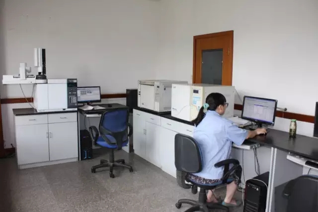 乐鱼leyu(中国)实验药液数据检测仪 乐鱼leyu(中国)实验药液数据检测仪