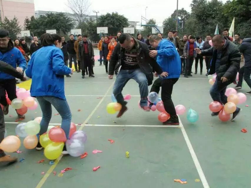 成都武侯国税与乐鱼leyu(中国)集团新春联谊游园会 成都武侯国税与乐鱼leyu(中国)集团新春联谊游园会