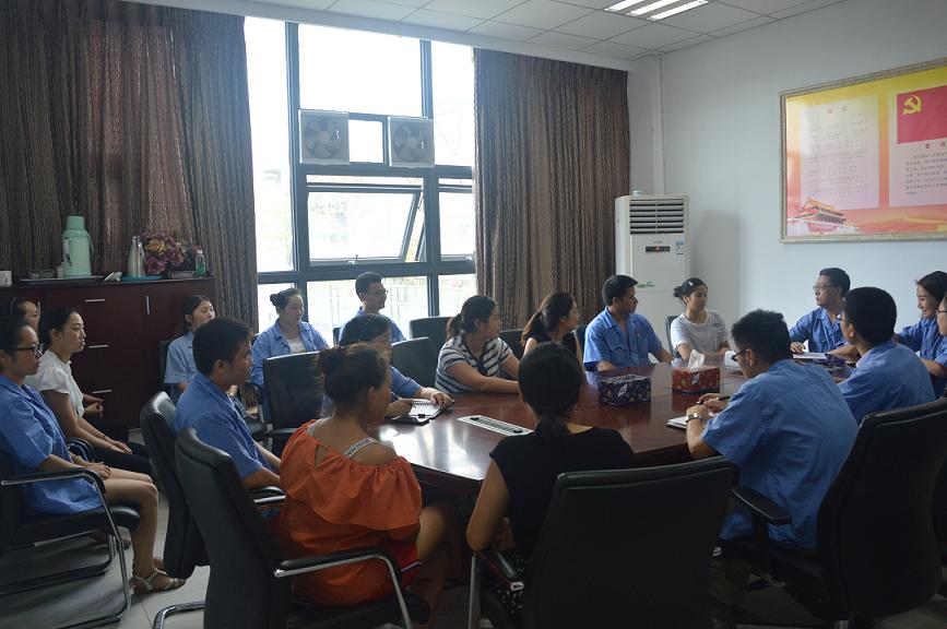 成都乐鱼leyu（中国）集团团委和生产党支部举行“倾听青语”团员青年对话活动