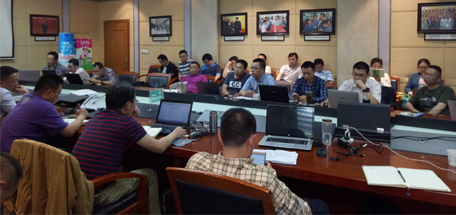 乐鱼leyu（中国）人团结一致、勇攀高峰