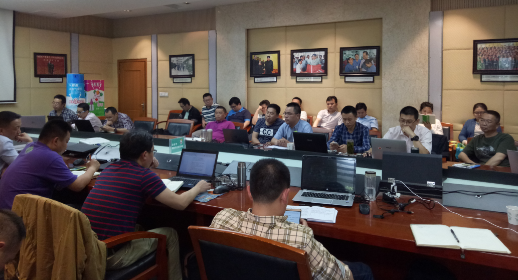 乐鱼leyu（中国）人团结一致、勇攀高峰