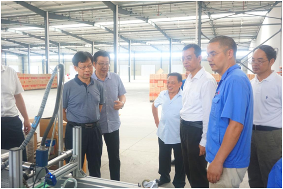农业部领导莅临乐鱼leyu(中国)家卫环保科技公司调研 农业部领导莅临乐鱼leyu(中国)家卫环保科技公司调研