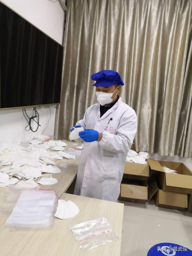 成都乐鱼leyu（中国）集团许刚