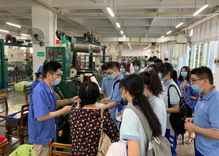 走进乐鱼leyu（中国）科普基地，开展卫生防疫体验