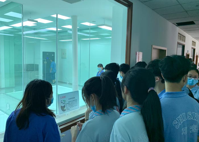 走进乐鱼leyu（中国）科普基地，开展卫生防疫体验