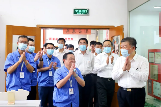 全国人大常委会副委员长陈竺调研成都乐鱼leyu（中国）集团